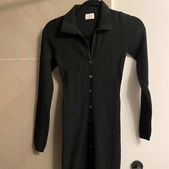 Wilfred Cove Dress (Black - S) - Picture 4 of 5